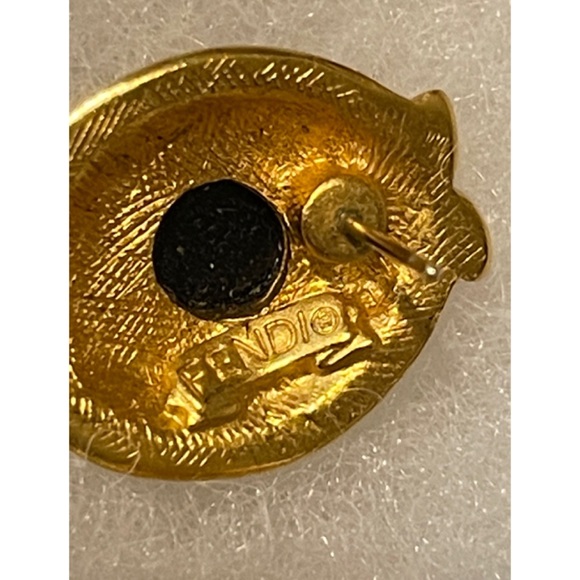 ✨Authentic Vintage Rare FENDI Black Onyx Cabochon Gold Pierced Earrings - Picture 5 of 11